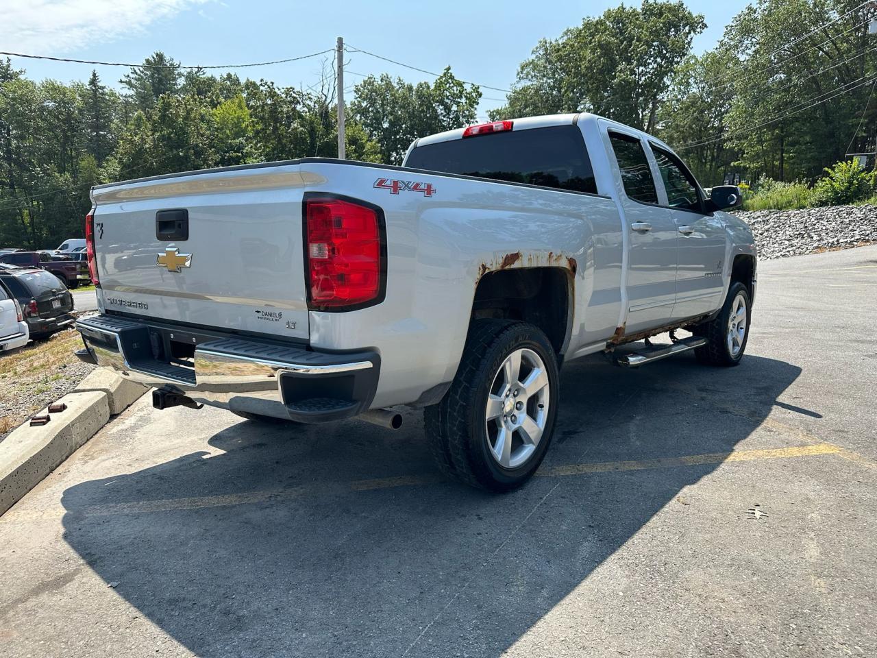 2015 Chevrolet Silverado K1500 Lt - Фото 3