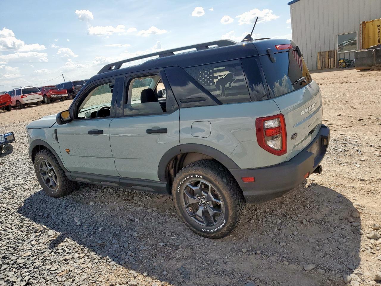 2021 Ford Bronco Sport Badlands - Image 2