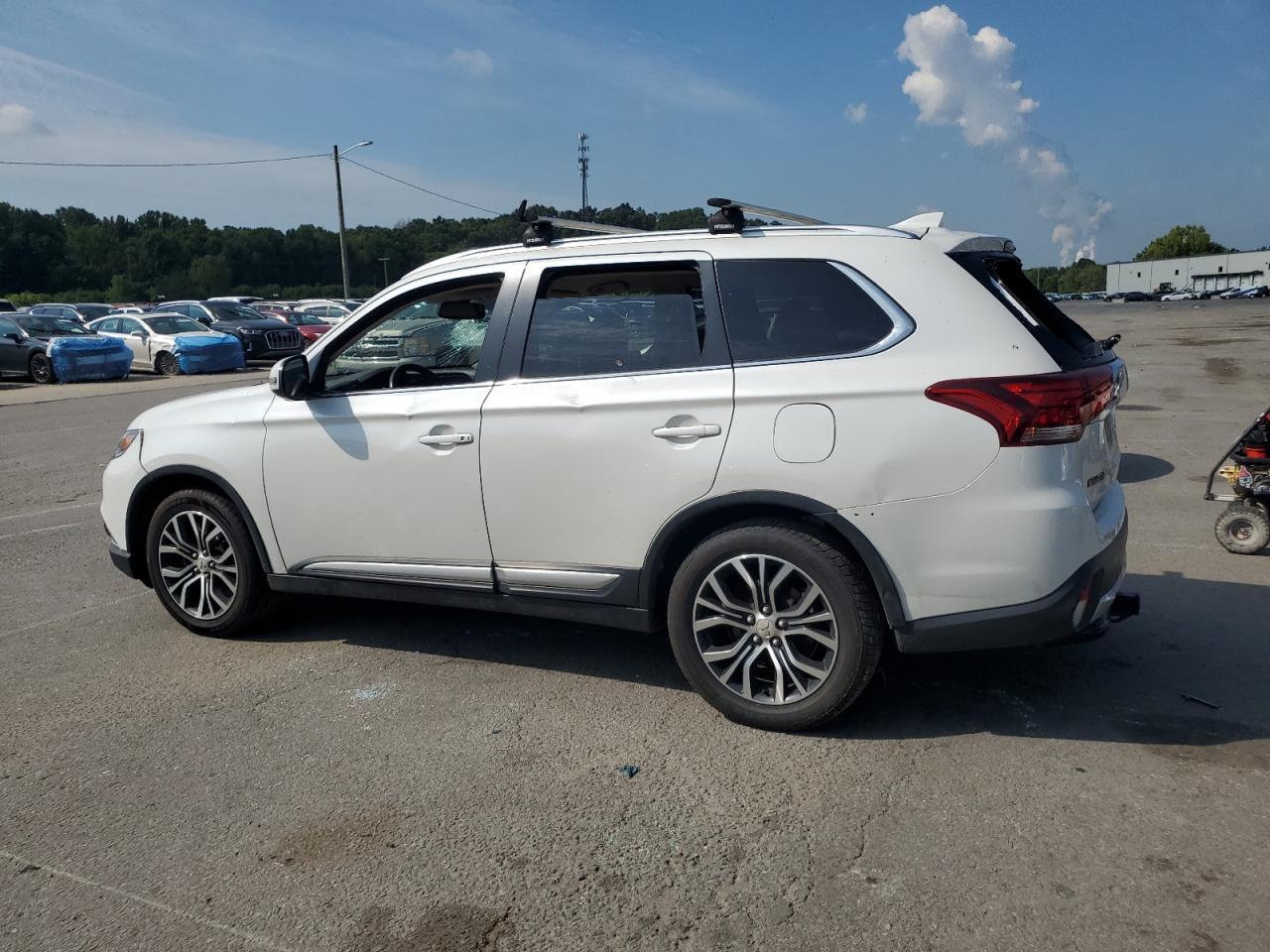 2018 Mitsubishi Outlander Se - Фото 2