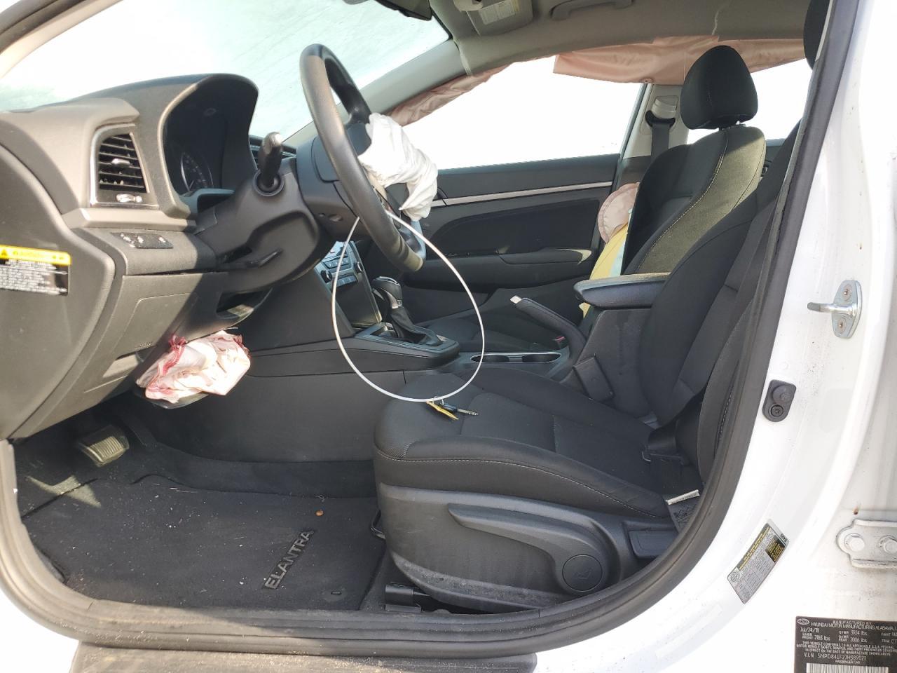 2018 Hyundai Elantra Sel - Фото 7