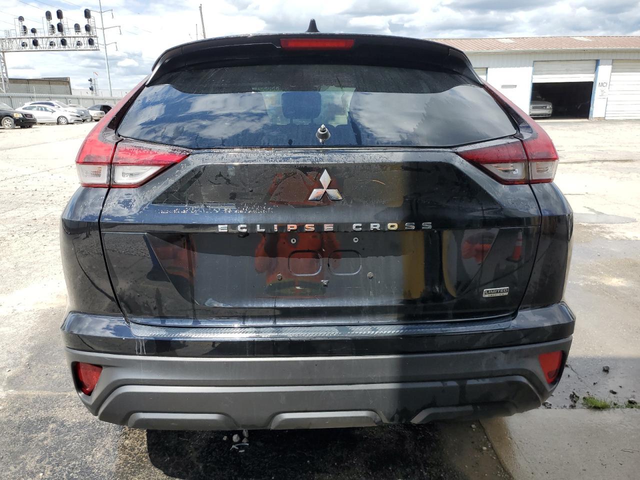 2024 Mitsubishi Eclipse Cross Le - Image 6