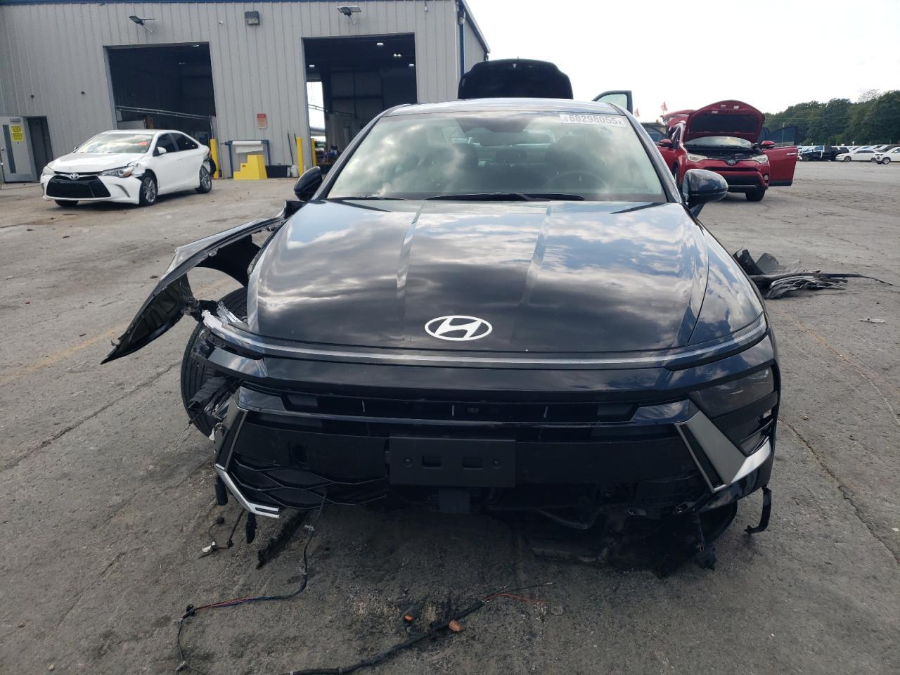 2024 Hyundai Sonata Hybrid - Фото 5