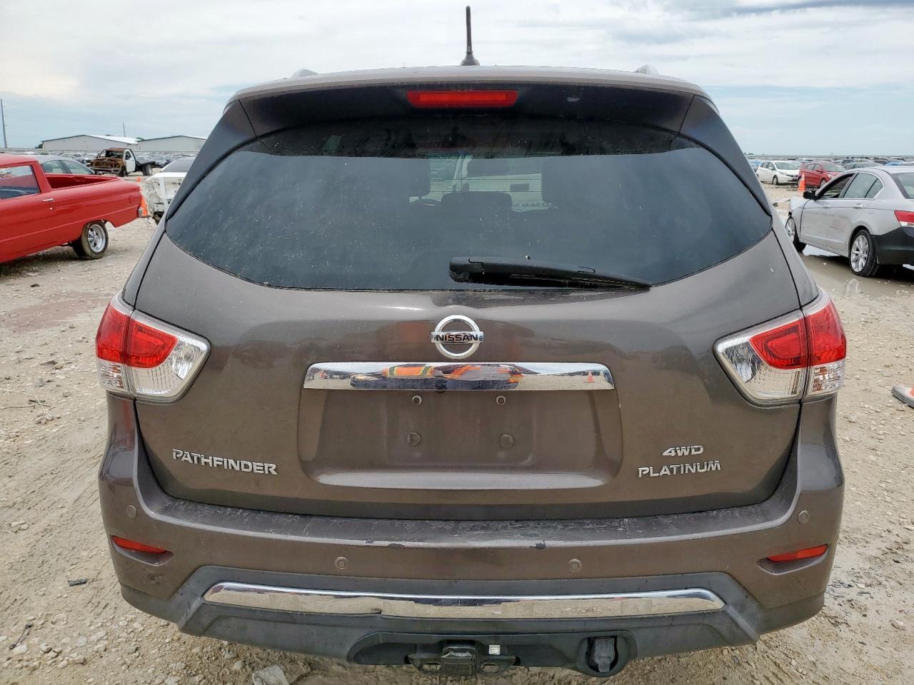 2013 Nissan Pathfinder S - Фото 6