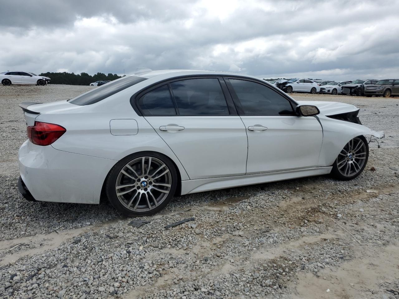 2016 BMW 340 Xi - Фото 3