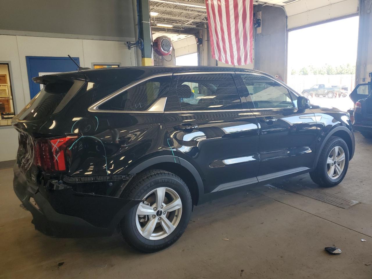 2023 Kia Sorento Lx - Фото 3