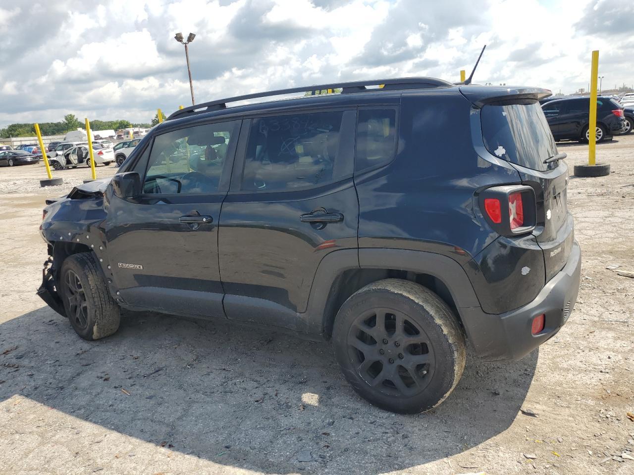 2015 Jeep Renegade Latitude - Фото 2