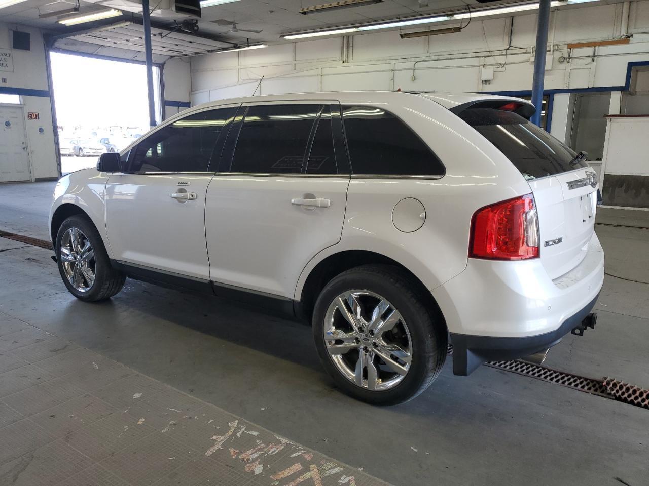 2012 Ford Edge Limited - Image 2
