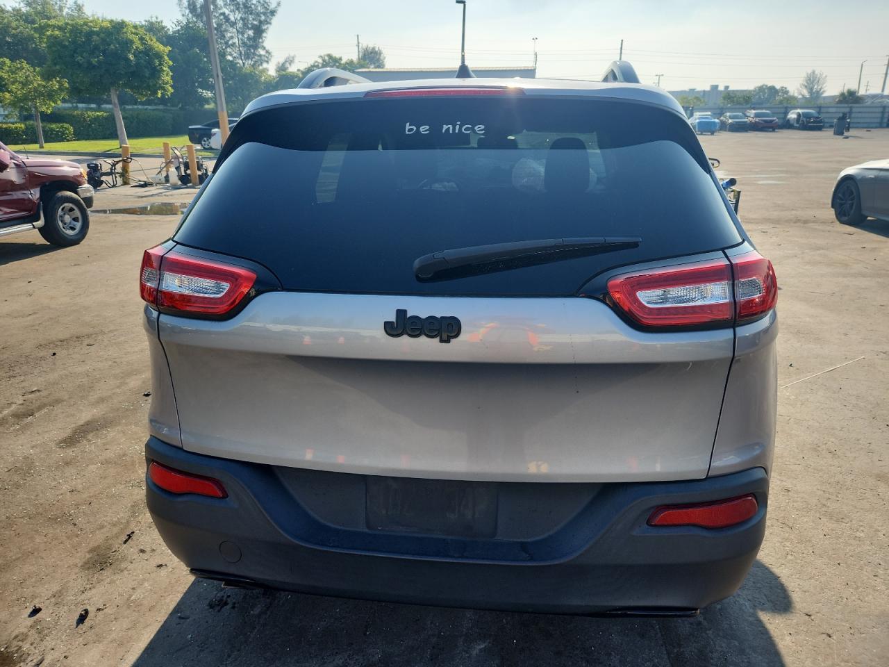 2017 Jeep Cherokee Sport - Фото 6