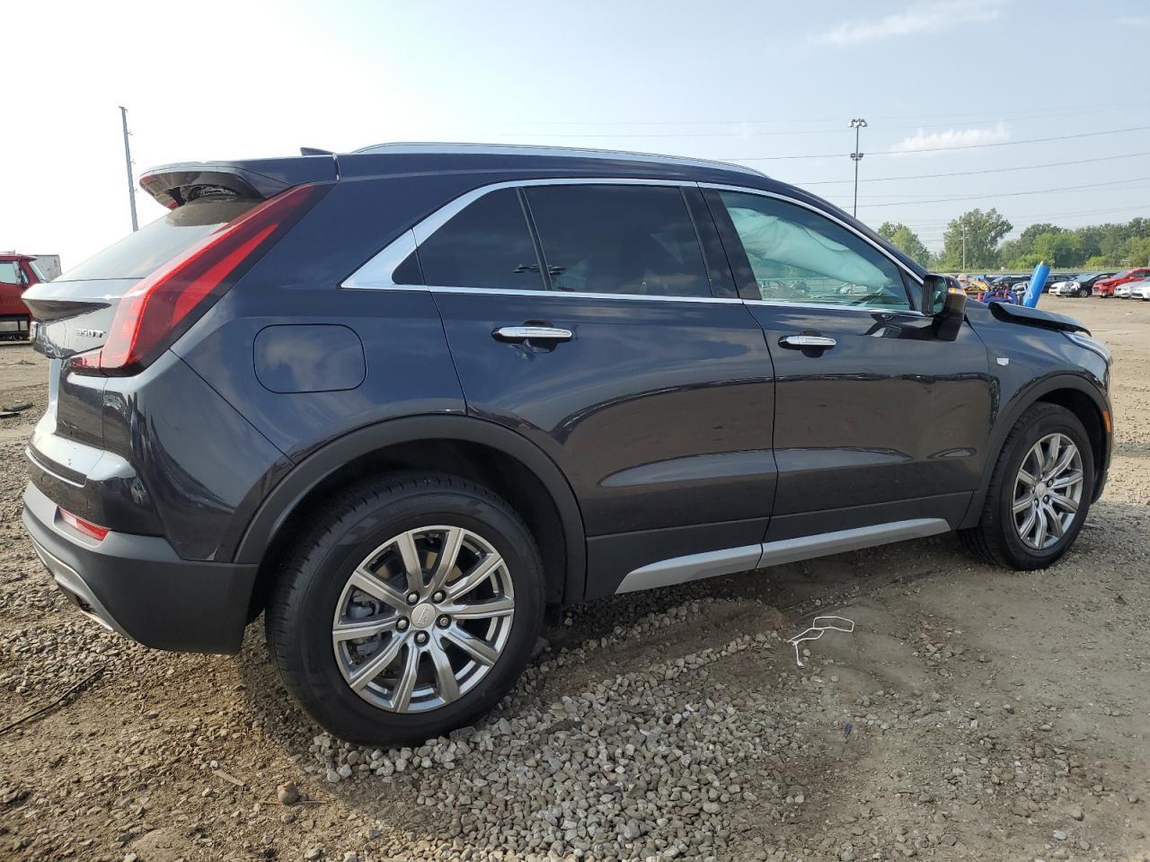 2023 Cadillac Xt4 Premium Luxury - Фото 3