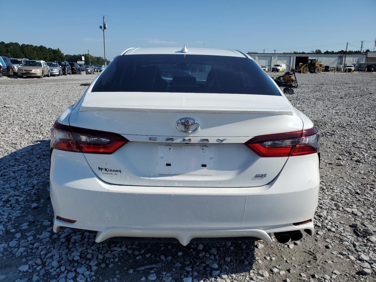 2021 Toyota Camry Se - Фото 6