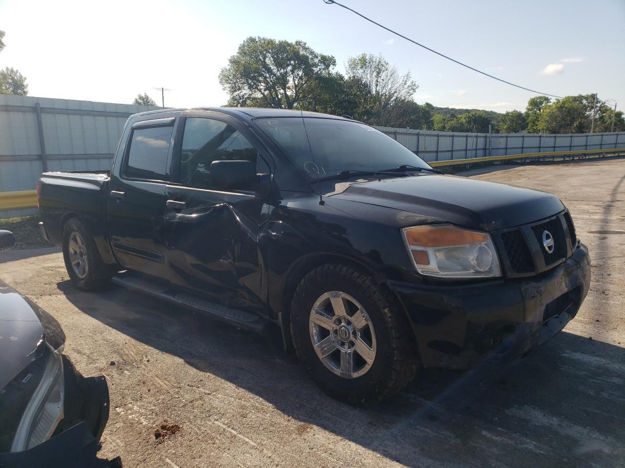 2014 Nissan Titan S - Фото 4