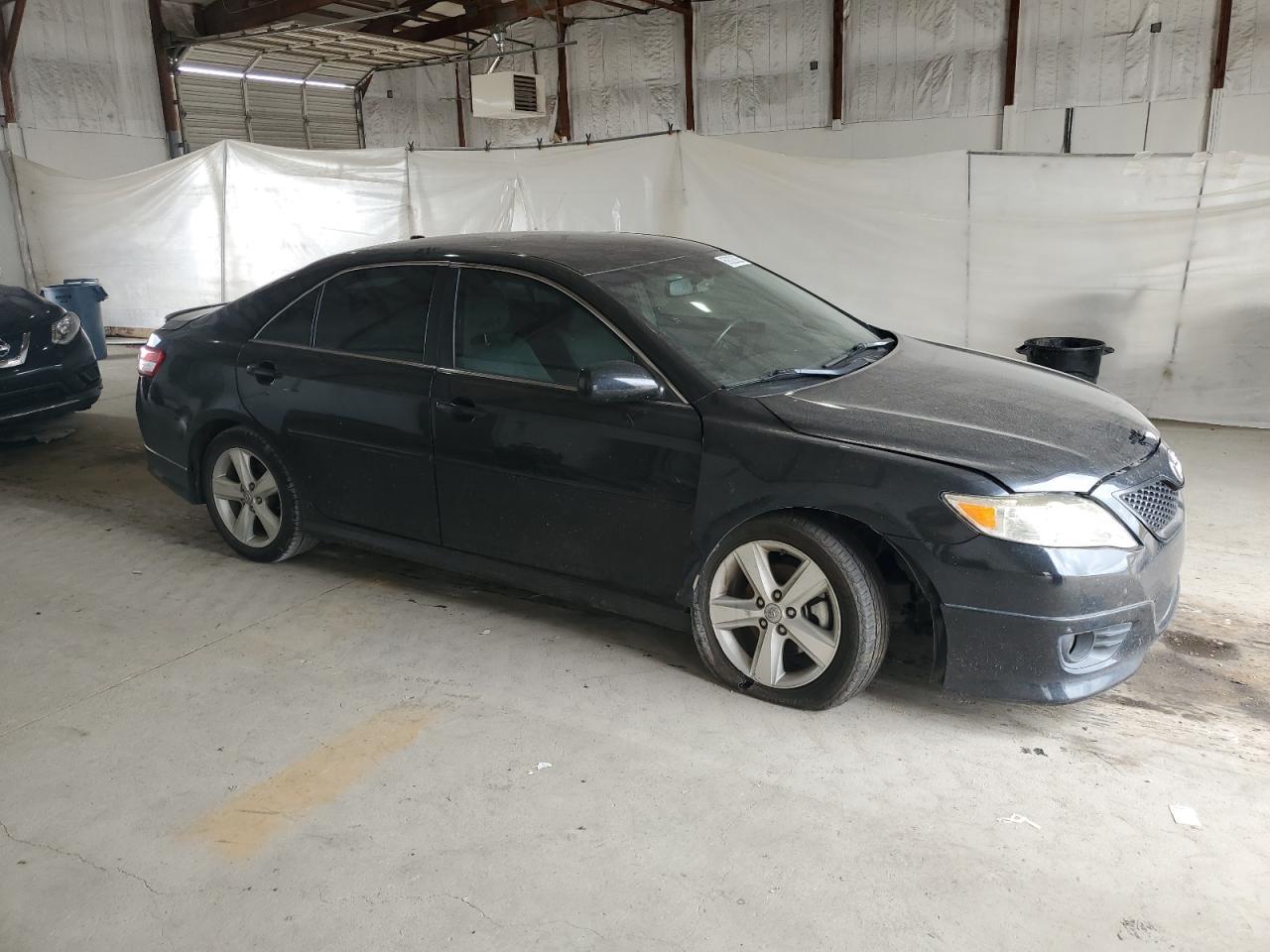 2010 Toyota Camry Se - Фото 4