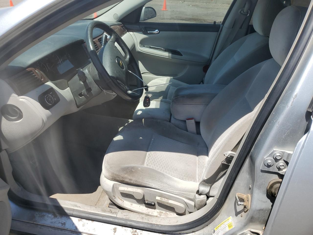 2011 Chevrolet Impala Lt - Image 7