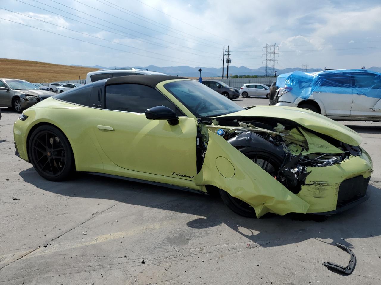 2025 Porsche 911 Targa 4 Gts - Фото 4