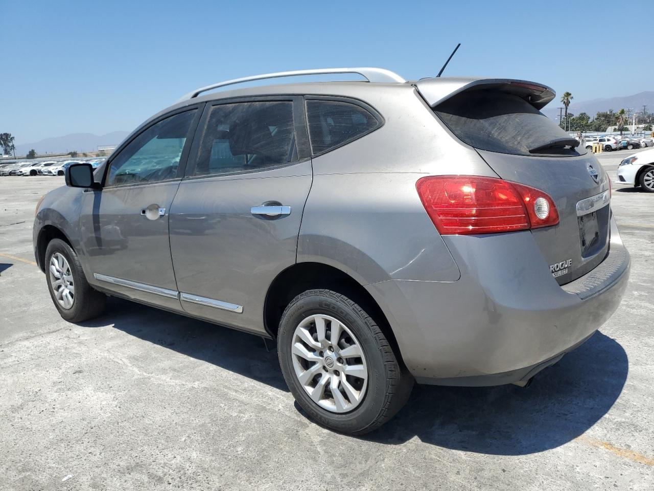 2015 Nissan Rogue Select S - Image 2