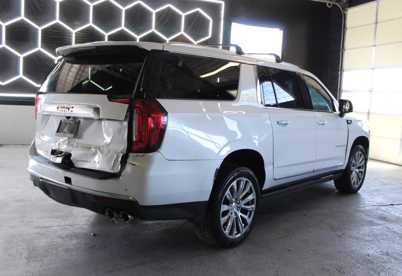 2022 GMC Yukon Xl Denali - Фото 3