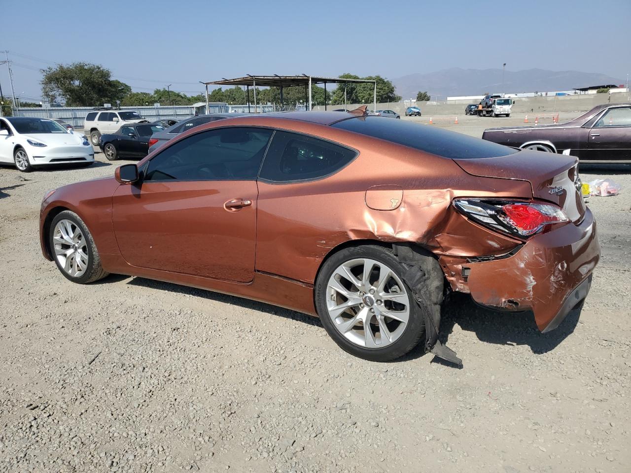 2013 Hyundai Genesis Coupe 2.0T - Image 2