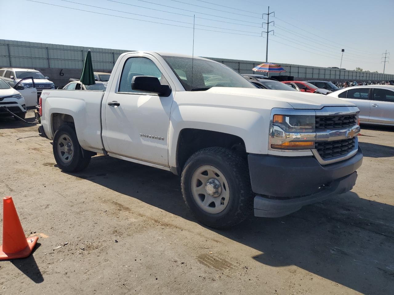 2016 Chevrolet Silverado K1500 - Image 4