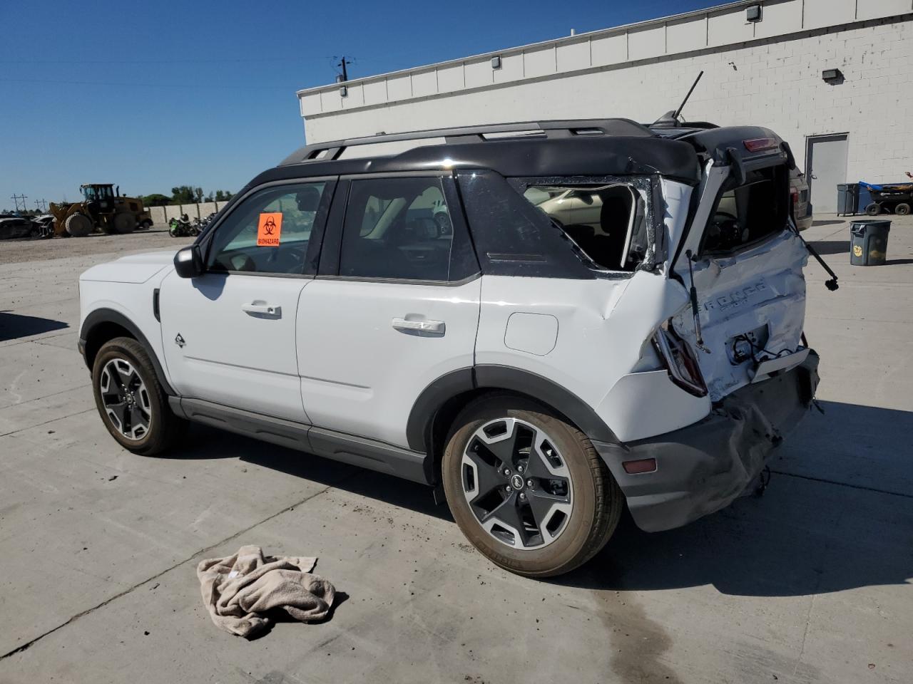 2024 Ford Bronco Sport Outer Banks - Фото 2