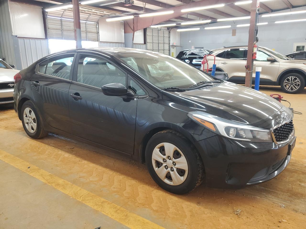 2017 Kia Forte Lx - Фото 4