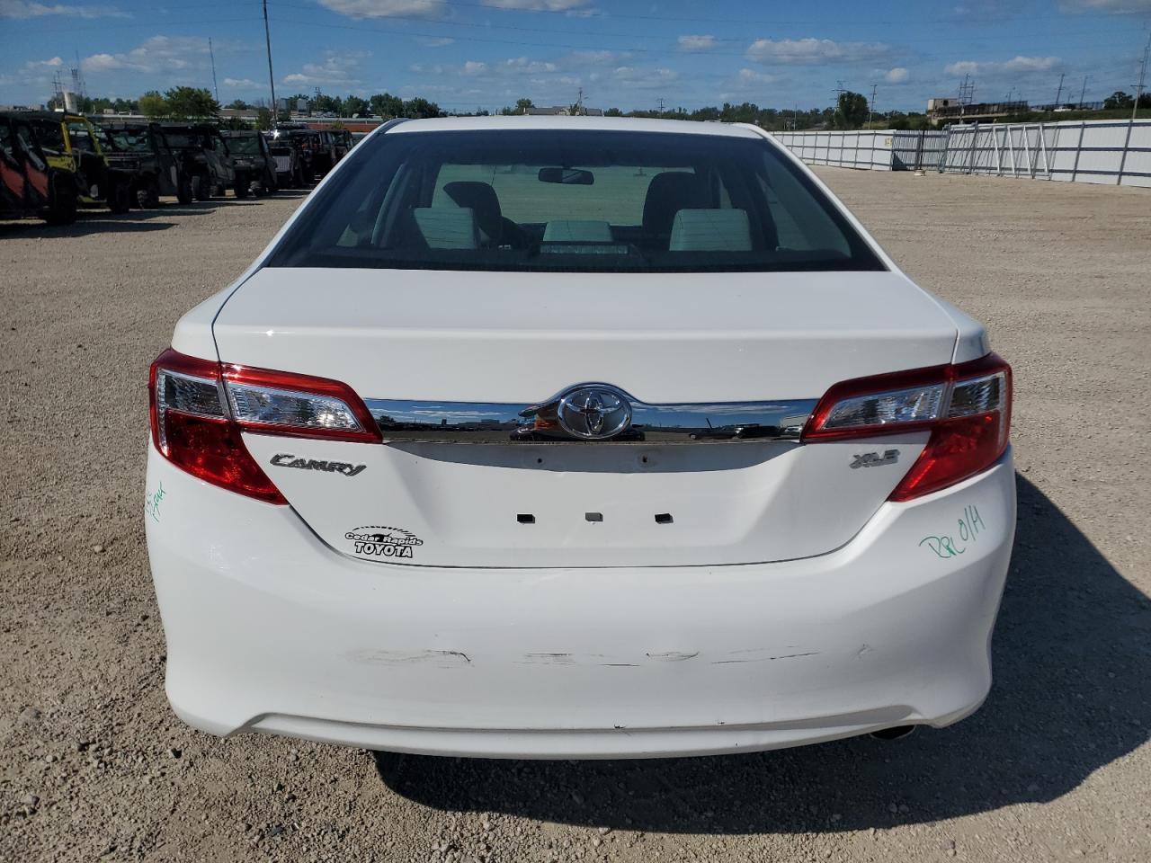 2014 Toyota Camry L - Image 6