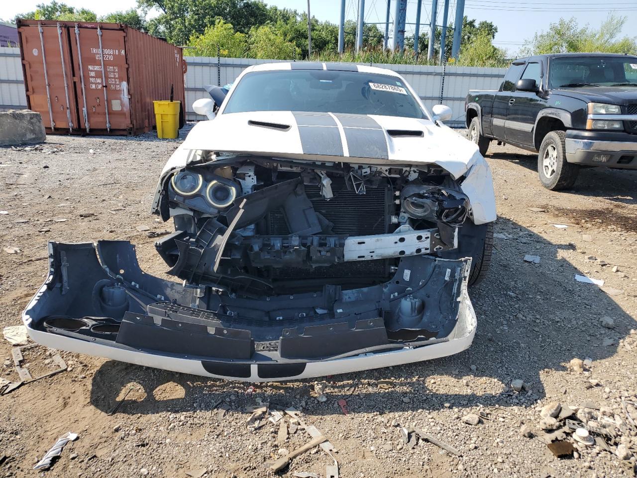 2016 Dodge Challenger Sxt - Image 5