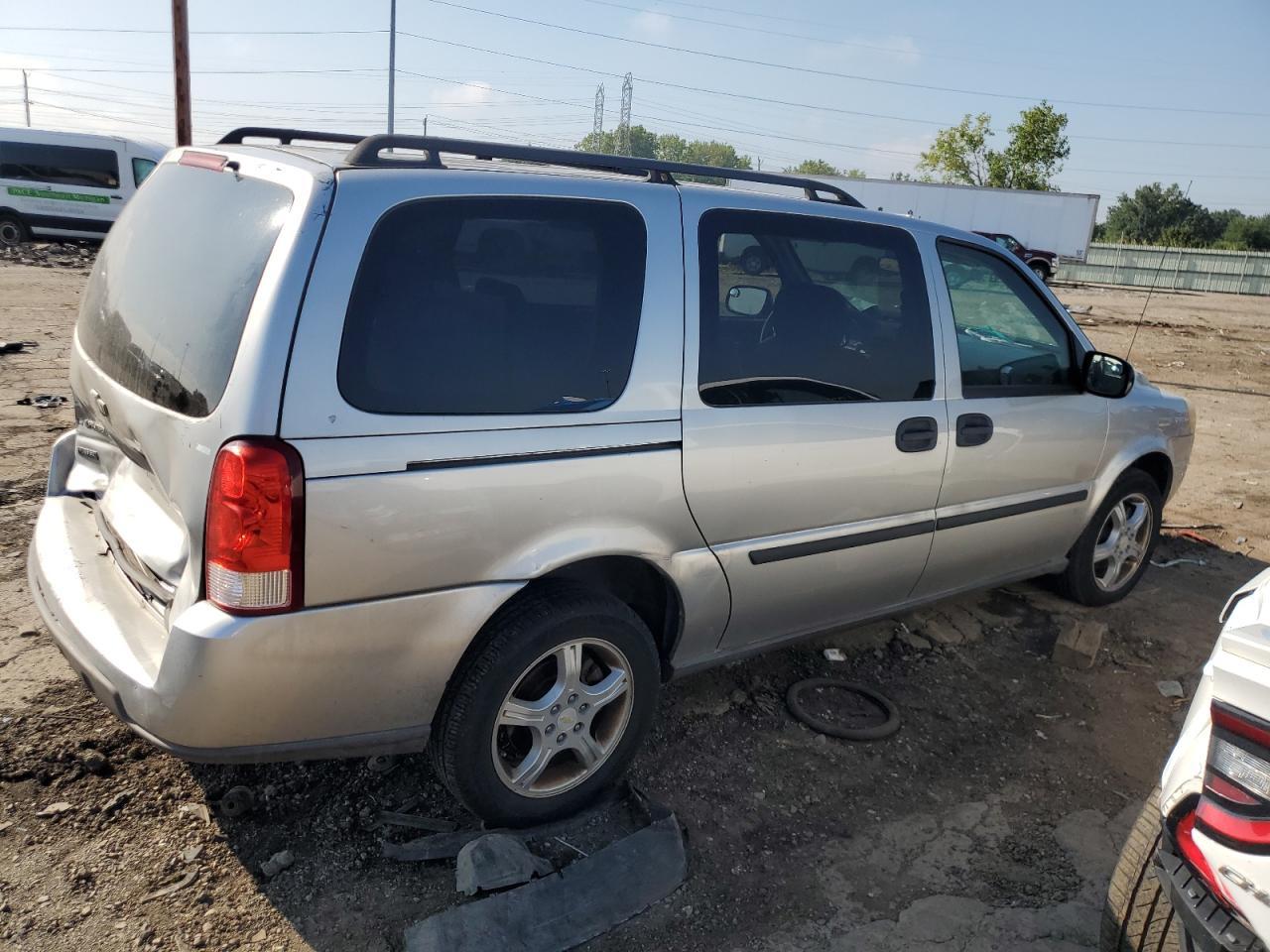 2008 Chevrolet Uplander Ls - Фото 3