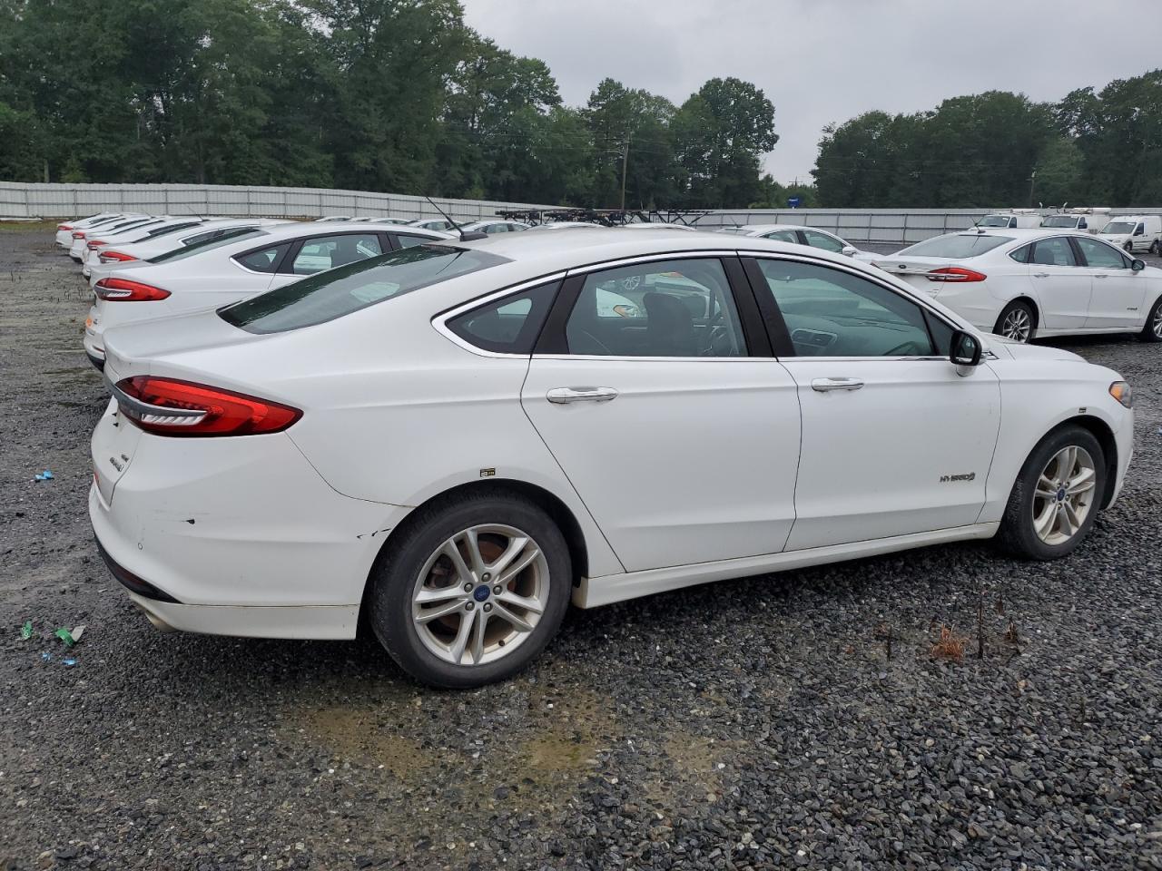 2018 Ford Fusion Se Hybrid - Image 3