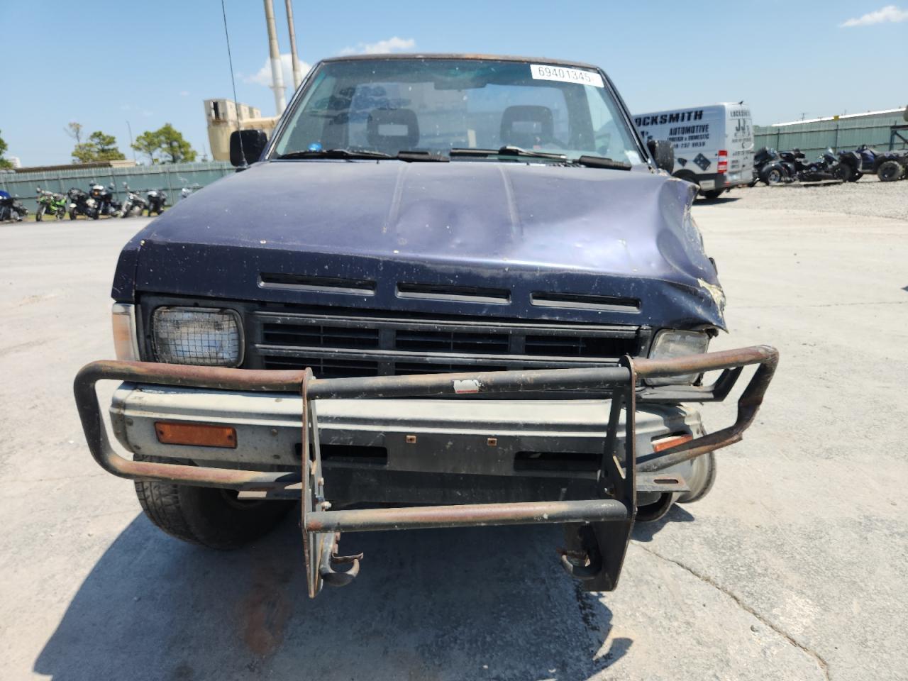 1990 Nissan D21 Short Bed - Фото 5