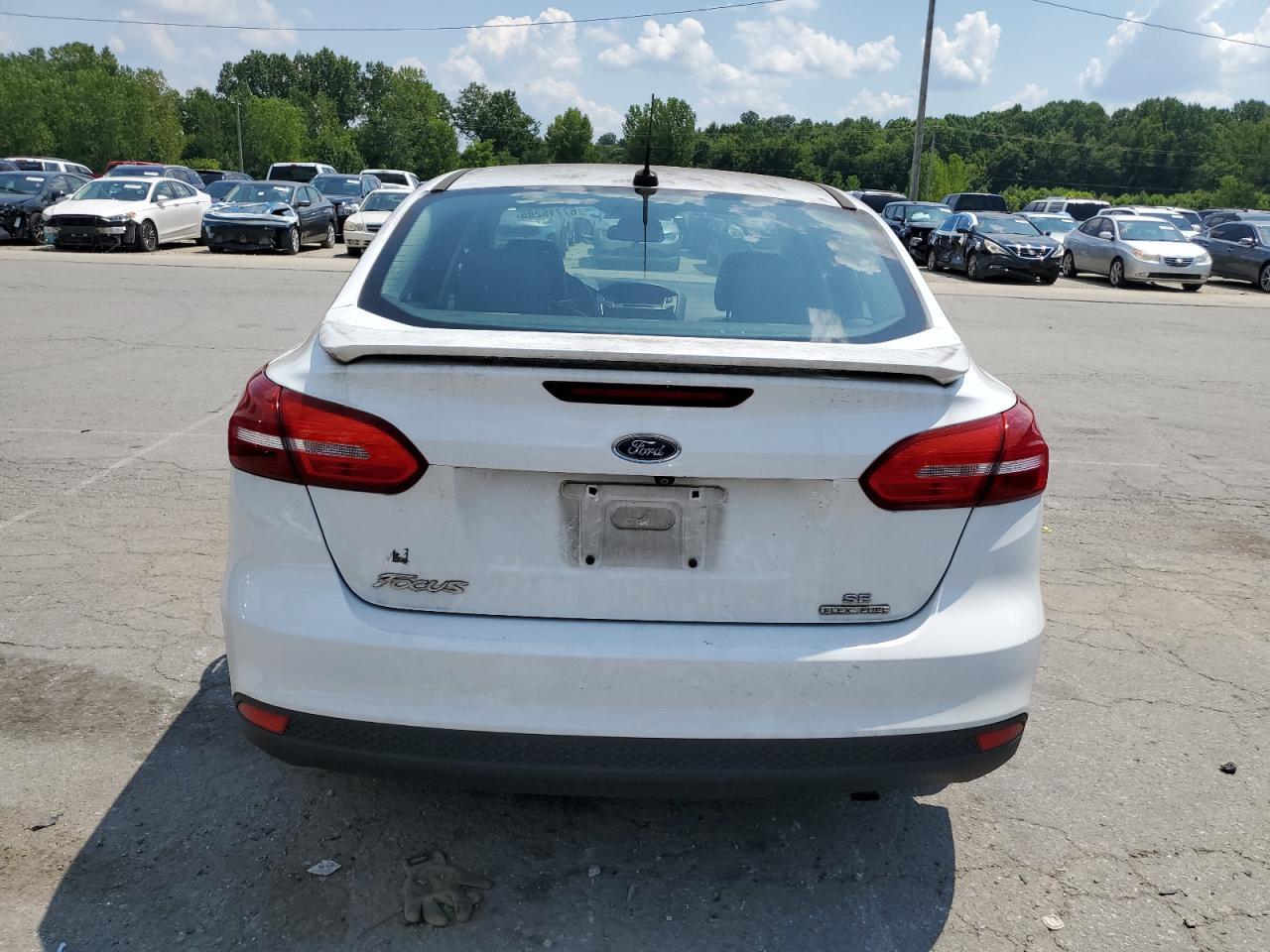 2015 Ford Focus Se - Image 6