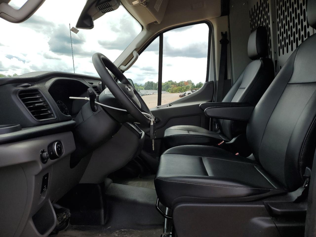 2024 Ford Transit T-250 - Image 7