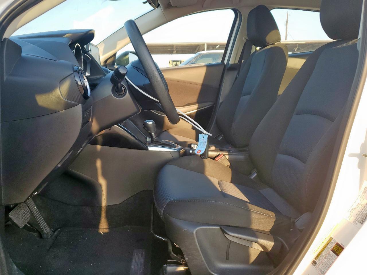 2018 Toyota Yaris Ia - Фото 7