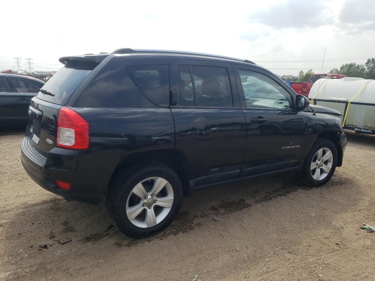 2011 Jeep Compass Sport - Фото 3