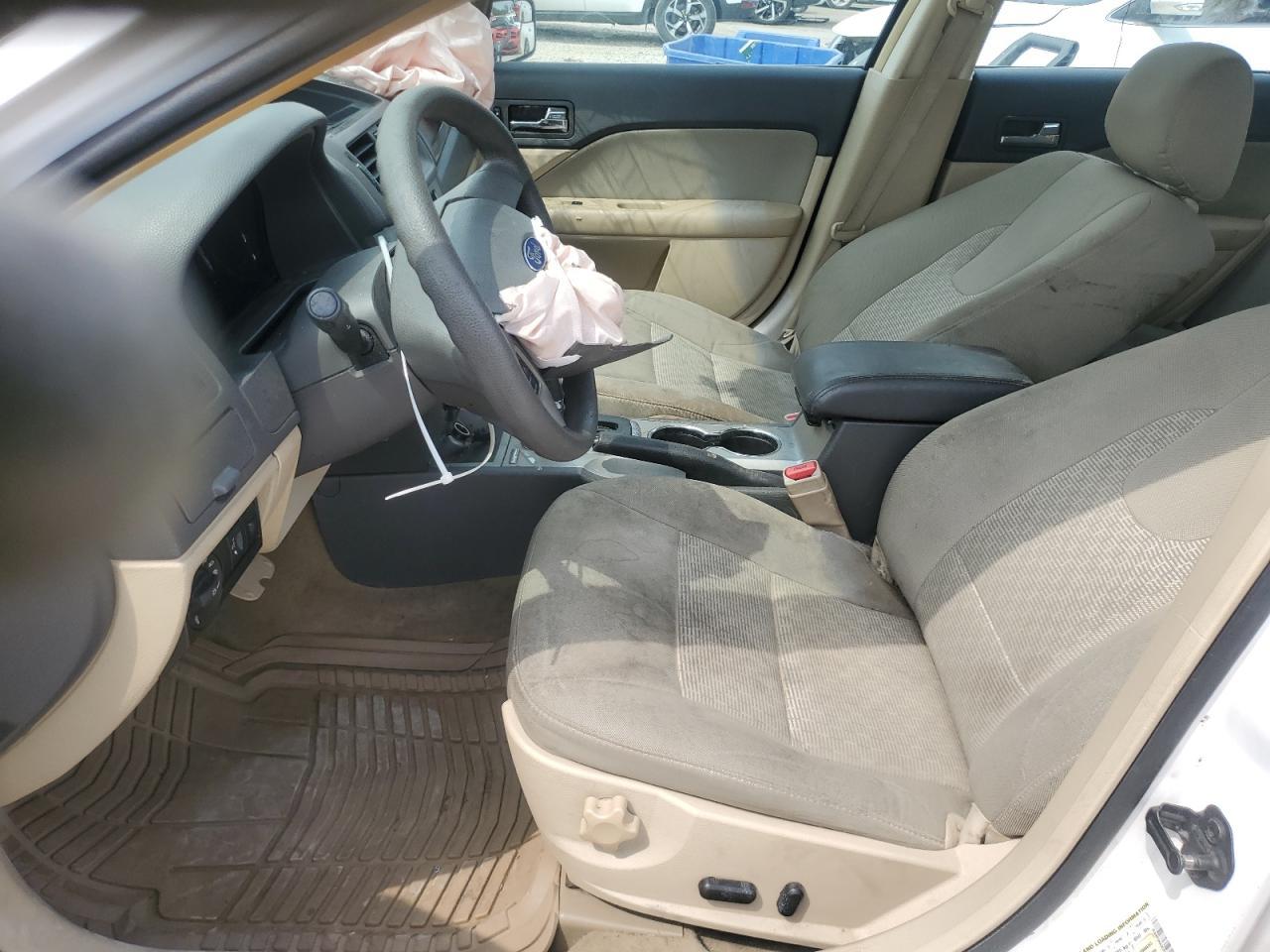 2012 Ford Fusion Se - Image 7