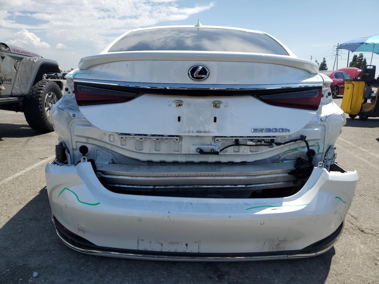 2021 Lexus Es 300H - Image 6