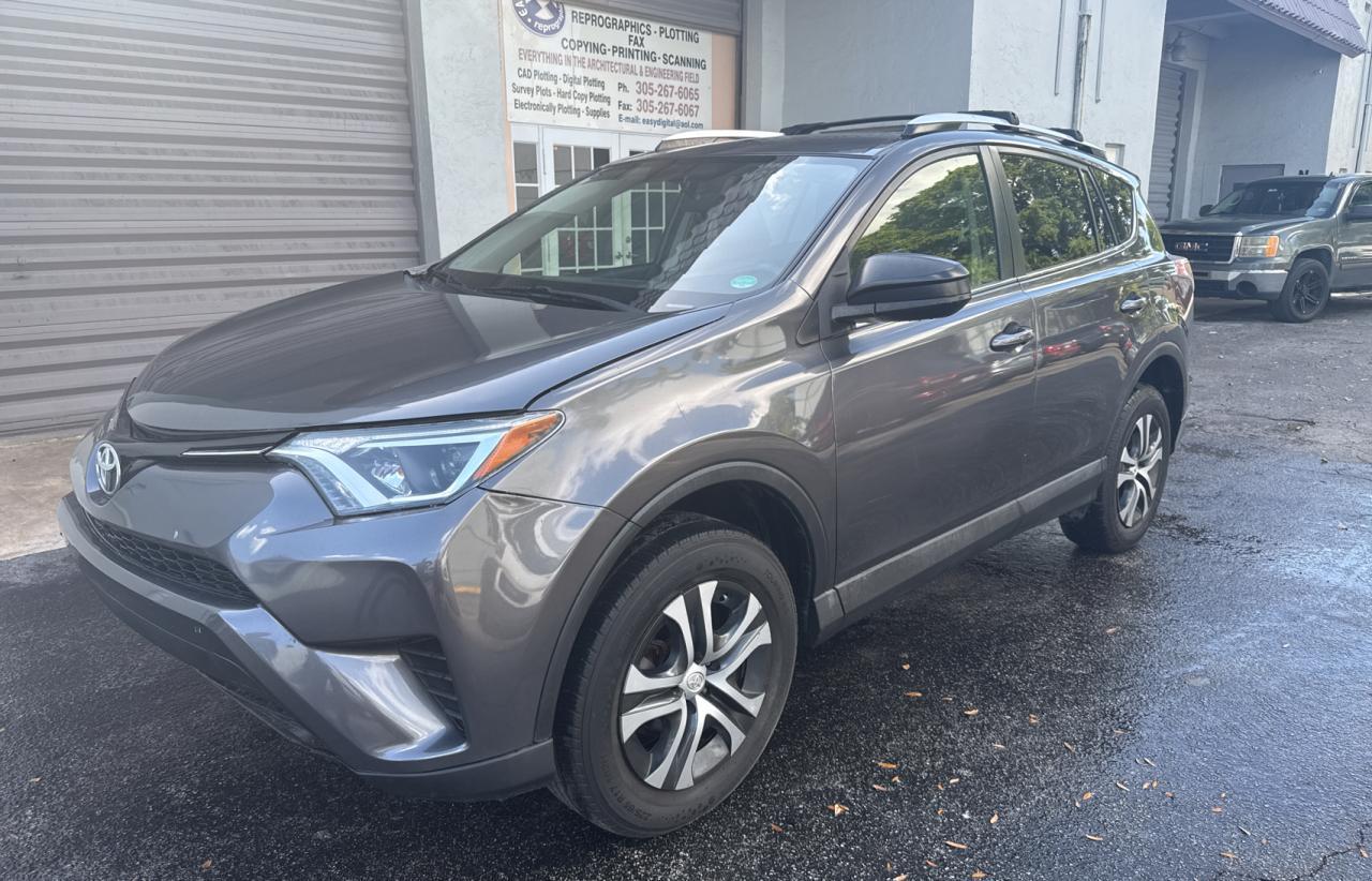 2016 Toyota Rav4 Le - Фото 2