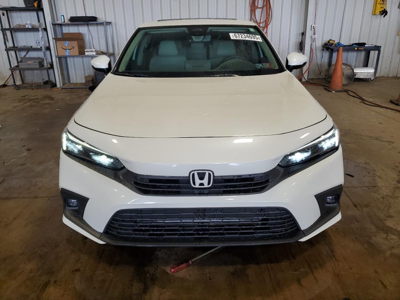 2024 Honda Civic Touring - Image 5