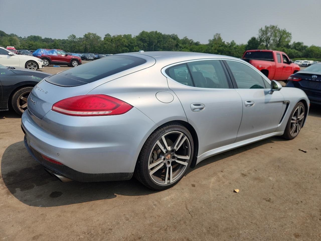 2014 Porsche Panamera S - Image 3