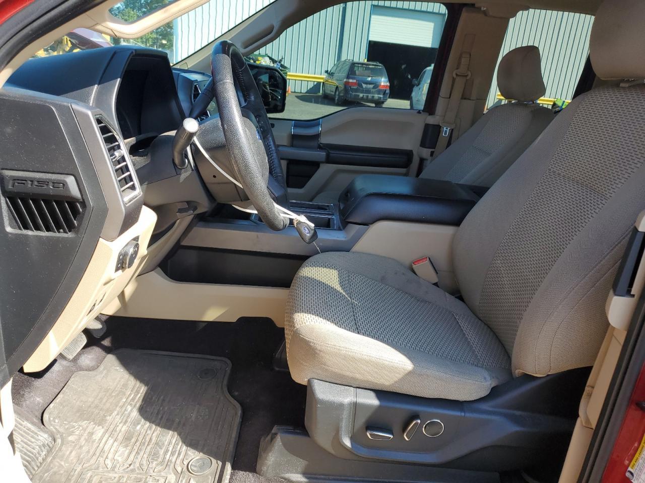 2015 Ford F150 Super Cab - Фото 7