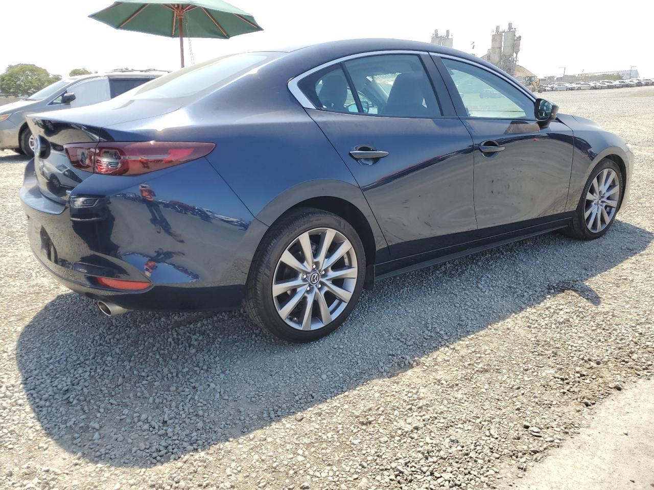 2021 Mazda 3 Select - Фото 3