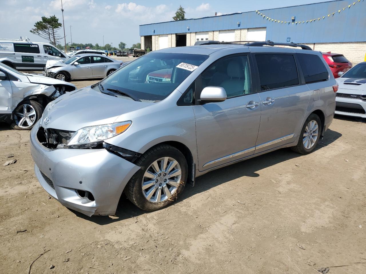 2015 Toyota Sienna Xle