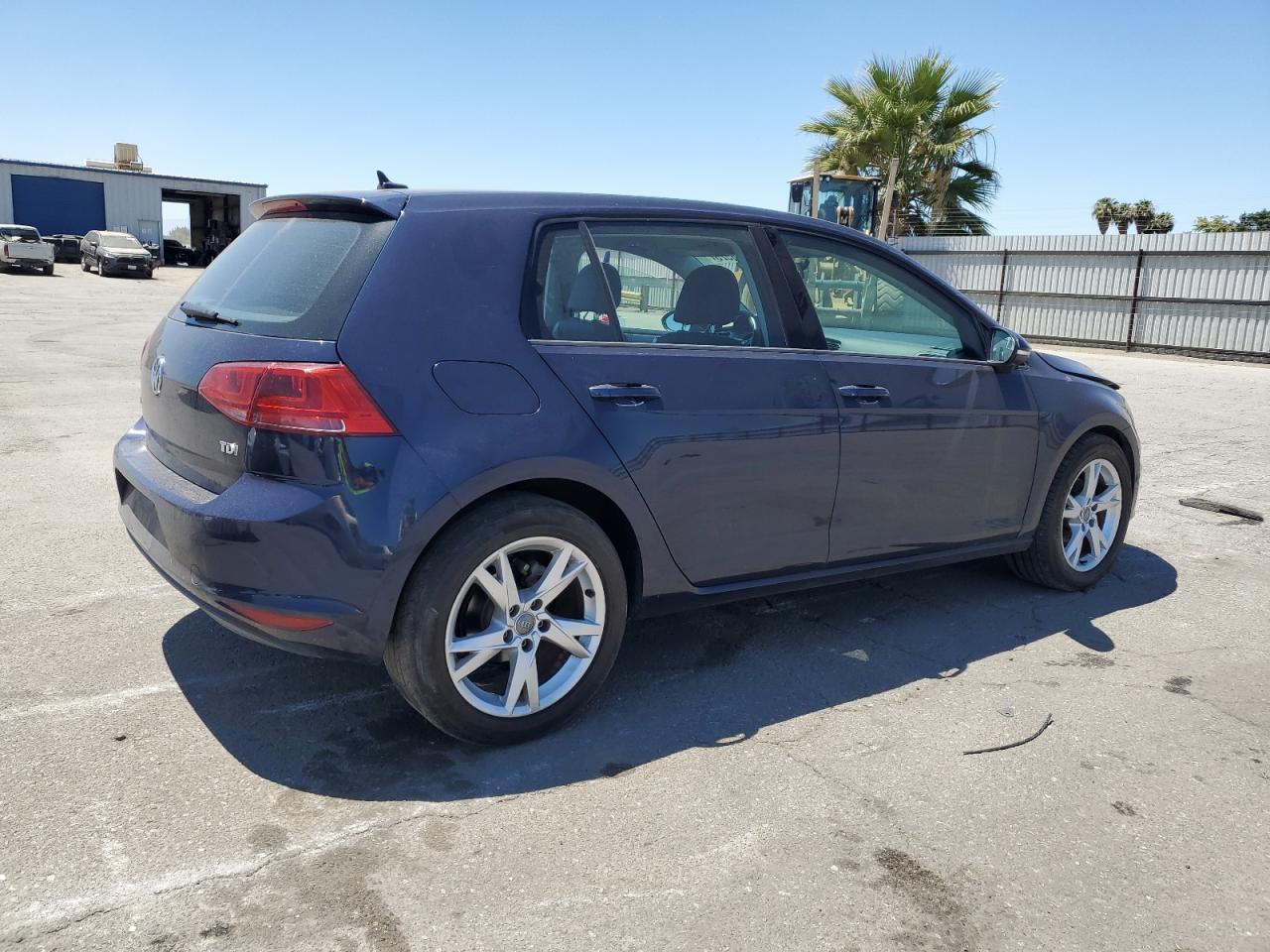 2015 Volkswagen Golf Tdi - Фото 3