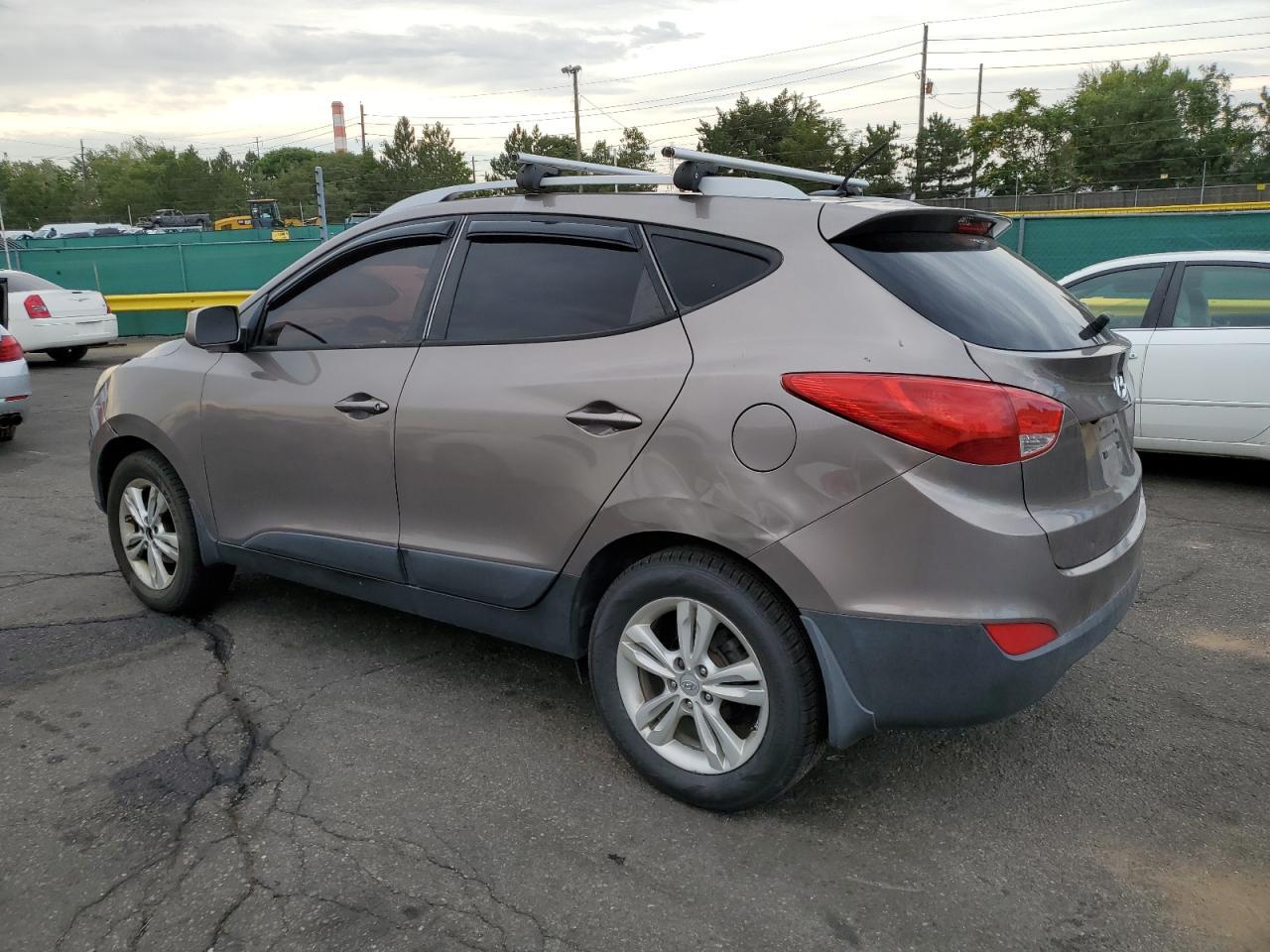 2011 Hyundai Tucson Gls - Image 2