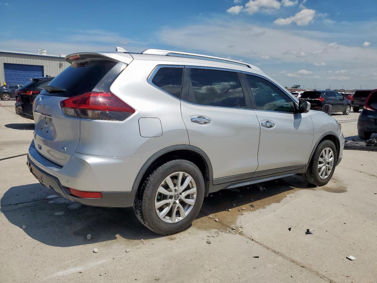 2020 Nissan Rogue S - Image 3