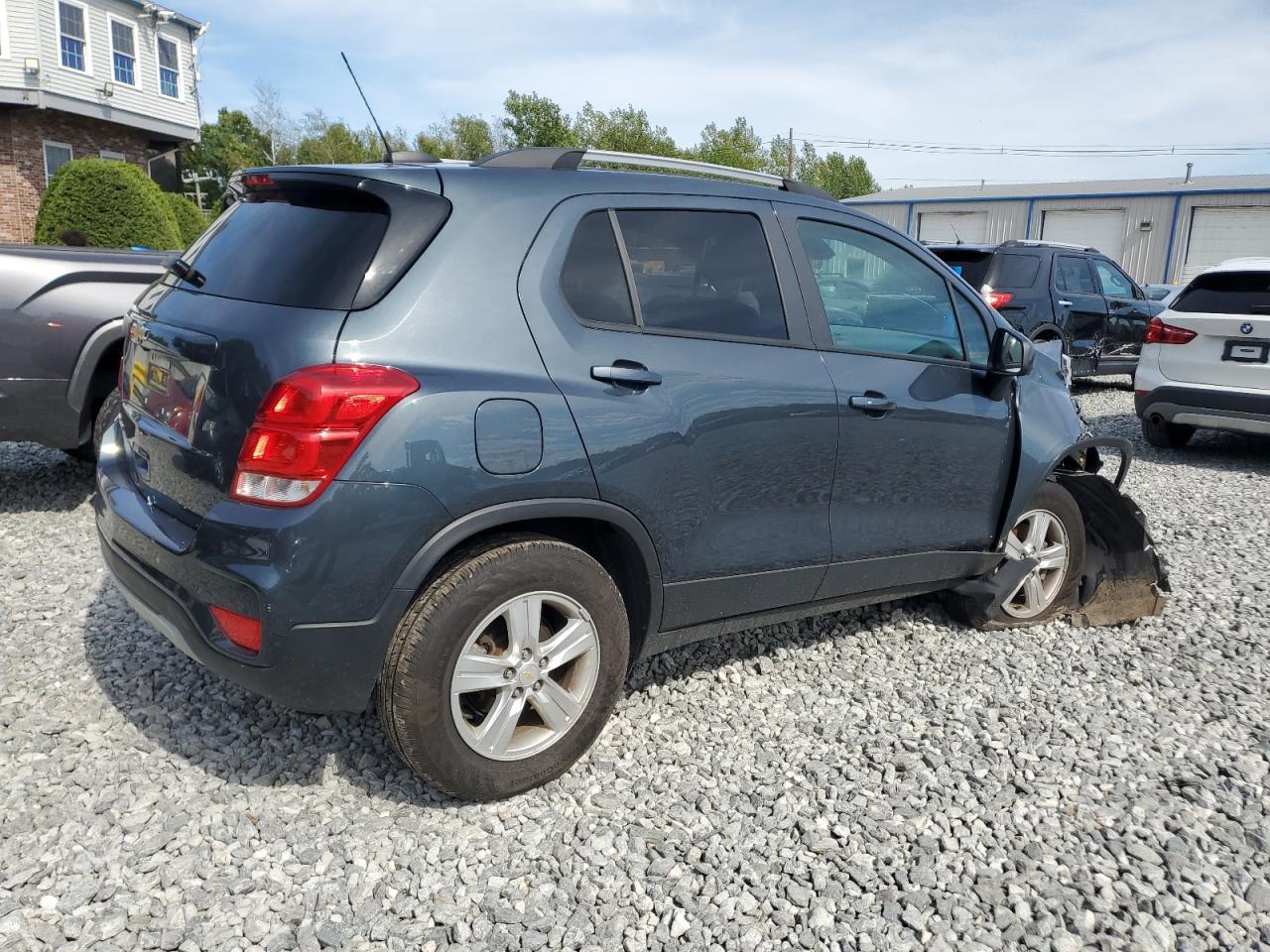 2022 Chevrolet Trax 1Lt - Image 3