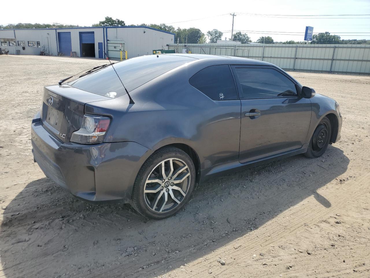 2016 Scion Tc Base - Image 3