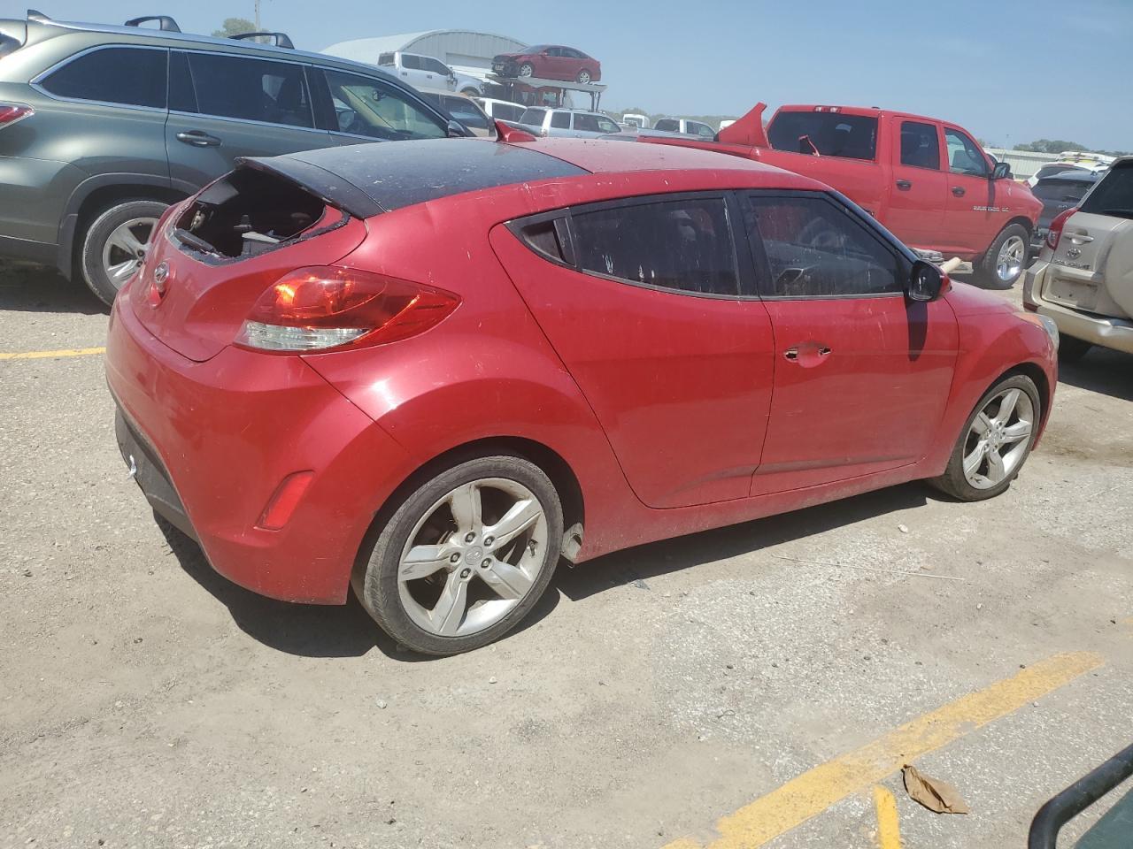 2012 Hyundai Veloster - Фото 3