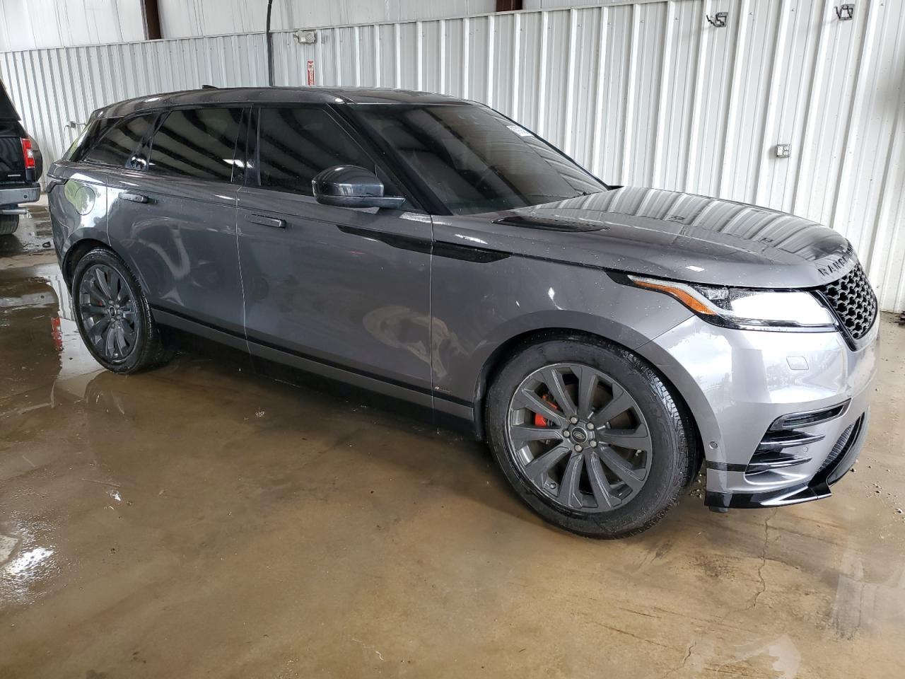 2018 Land Rover Range Rover Velar R-Dynamic Se - Image 4