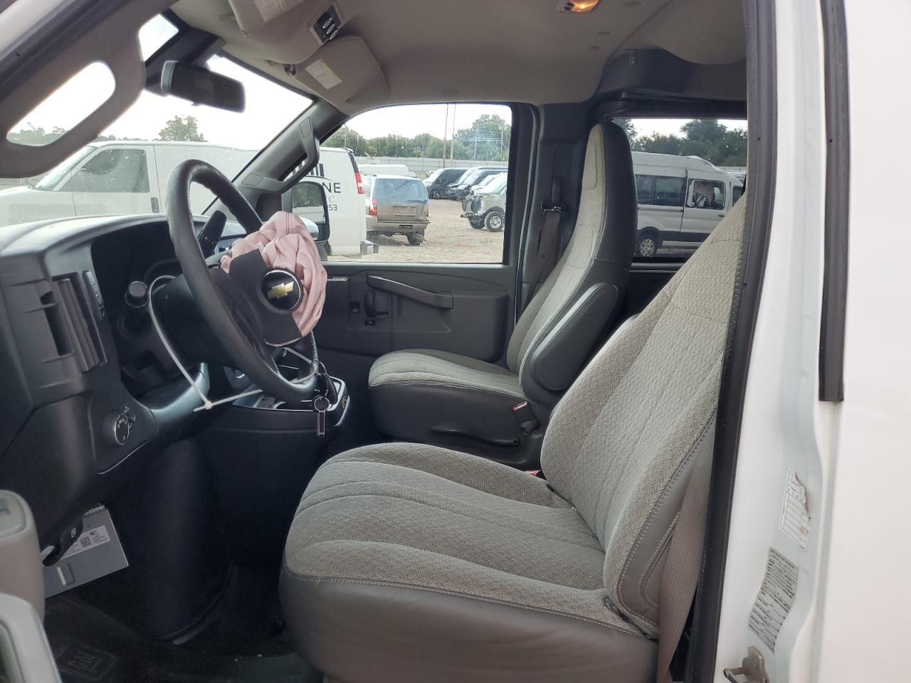 2020 Chevrolet Express G3500 Lt - Фото 7
