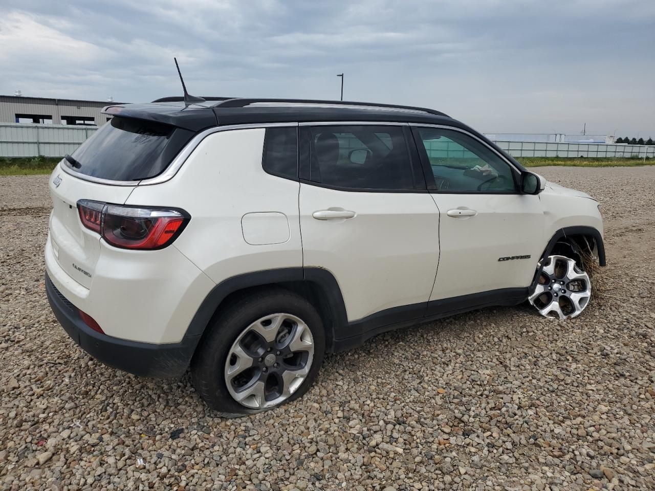 2021 Jeep Compass Limited - Фото 3